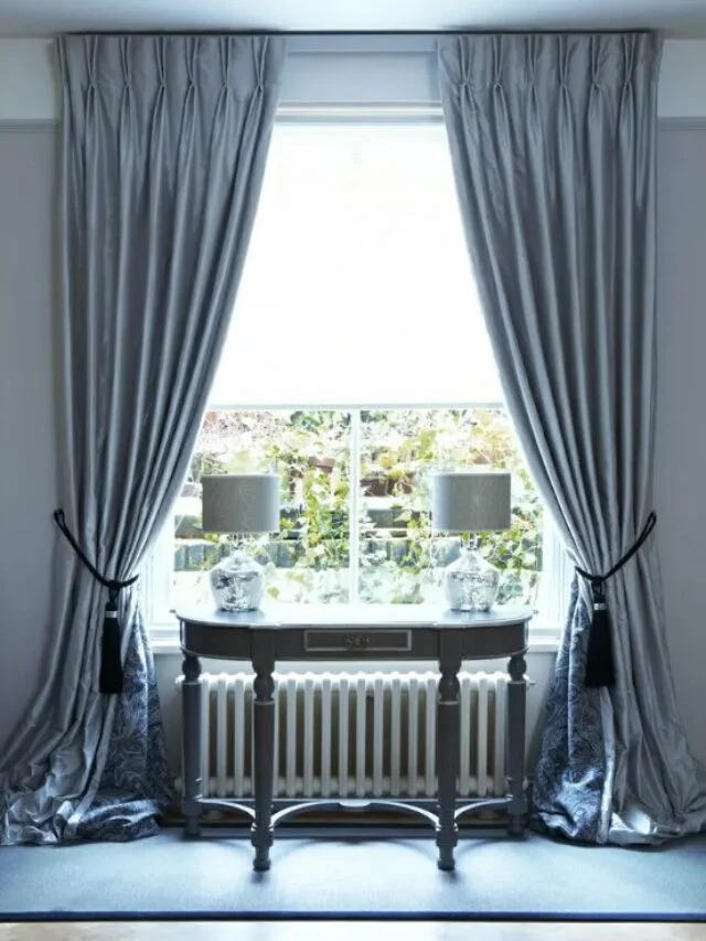 Puddling Curtain Drape Style