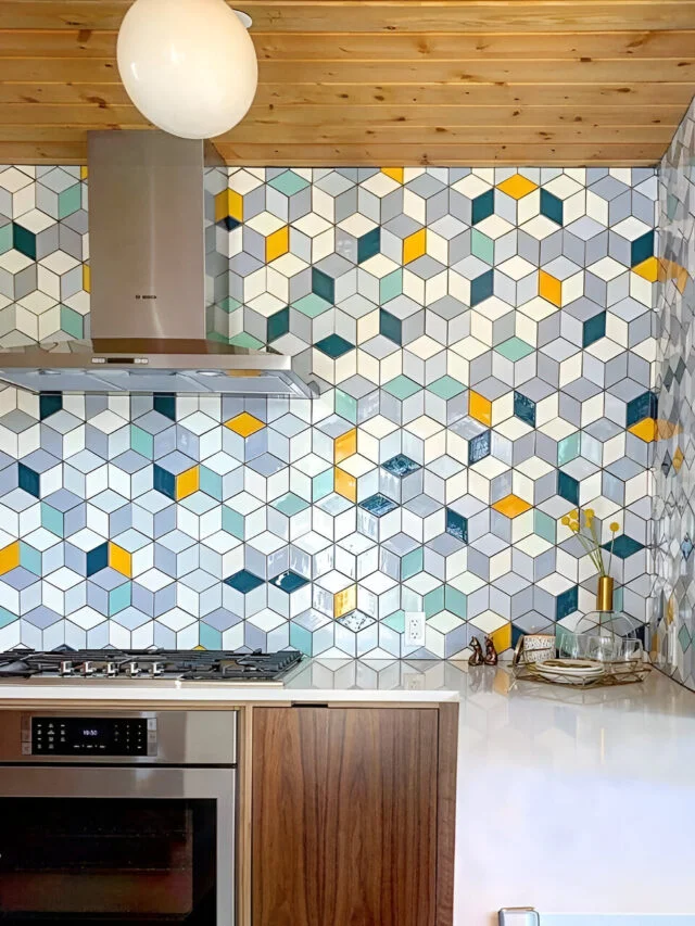 3.KitchenWallTilesMosaicMarvels