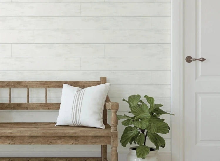 18. Wooden look in offwhite Wooden look in offwhite