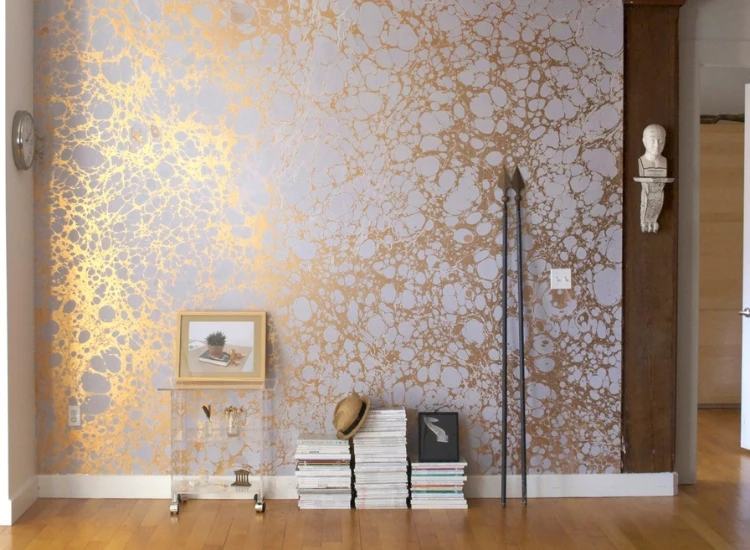 15. The golden metallic wallpaper for small hallway The golden metallic wallpaper for small hallway