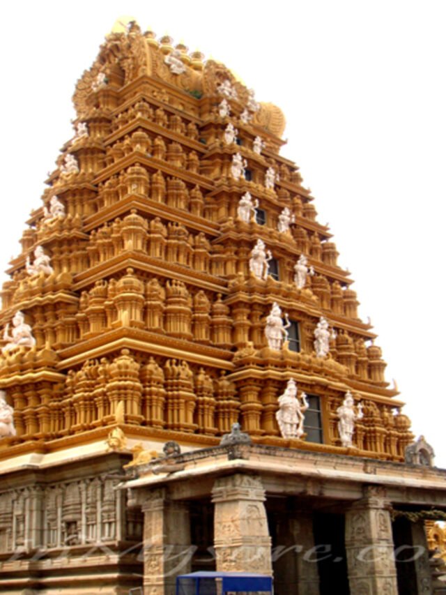 15 Majestic Hindu Temple Architectures in South India