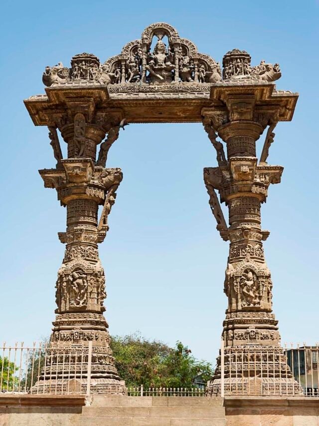 Rani Ki Vav: Temple-Inspired Stepwell Architecture