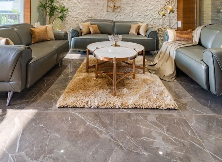 39. Italian marble flooring veins and Natural veins and patterns of the italian marble providing rich appearance to the living room.