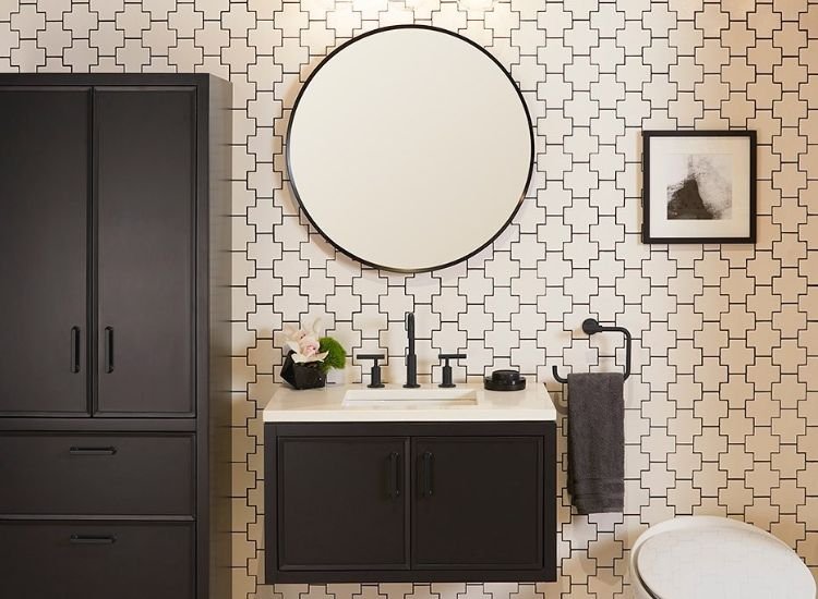 Geometric patterned bathroom wallpaper.