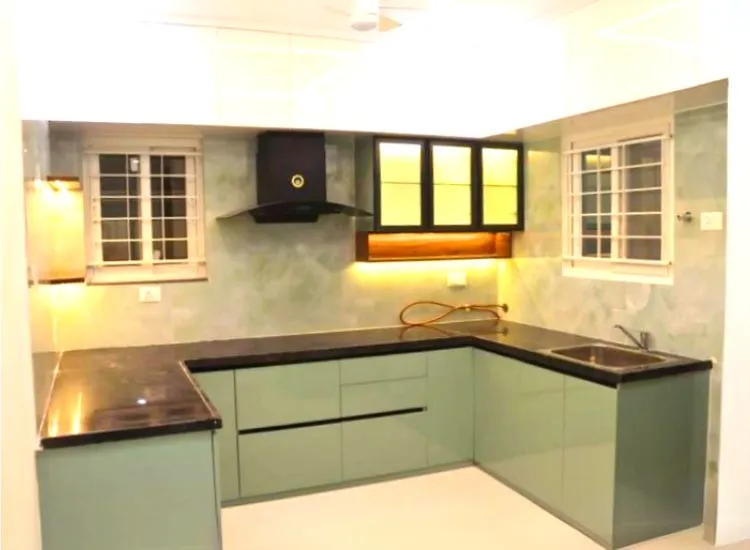 5. Ventilation Lighting and Energy Flow Bright modular kitchen with vastu tips for modular kitchen focusing on airflow, lighting, and energy balance